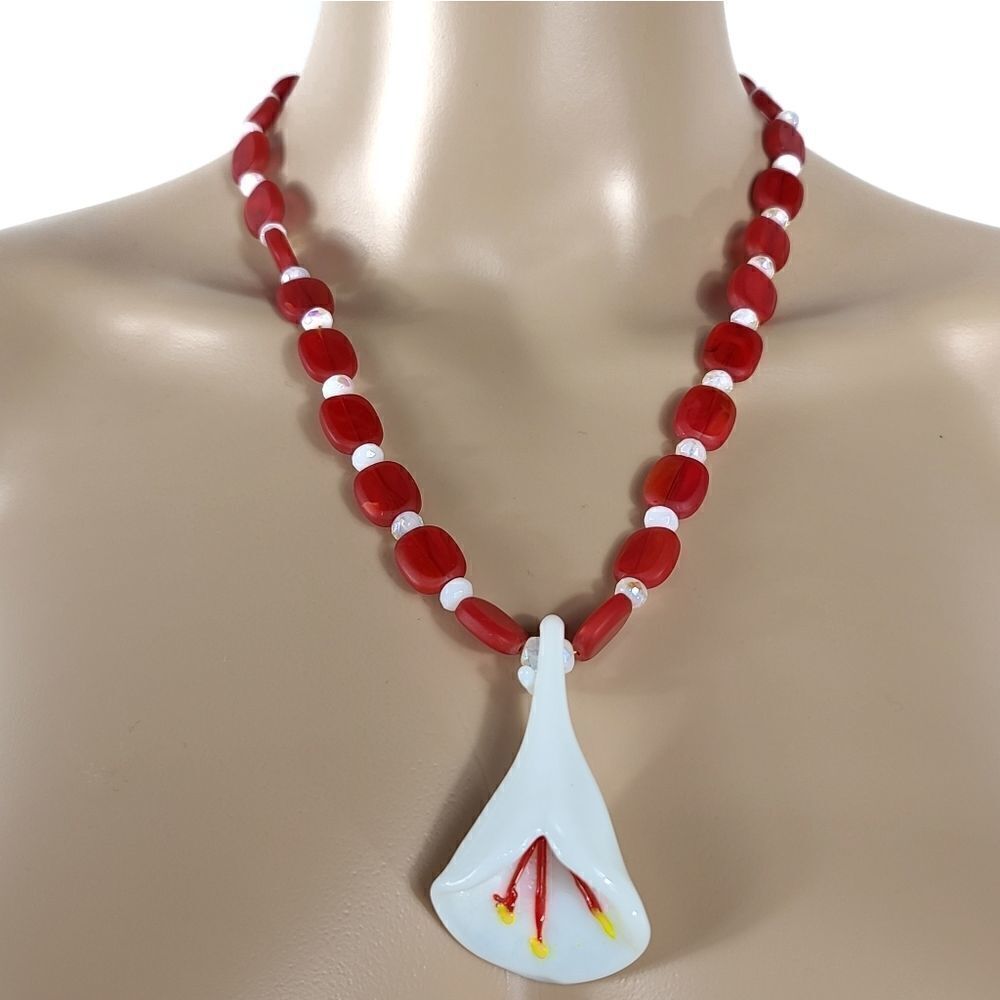 Homemade red jasper stone &  glass flower nakelace